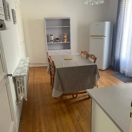 Appartement Erliz *